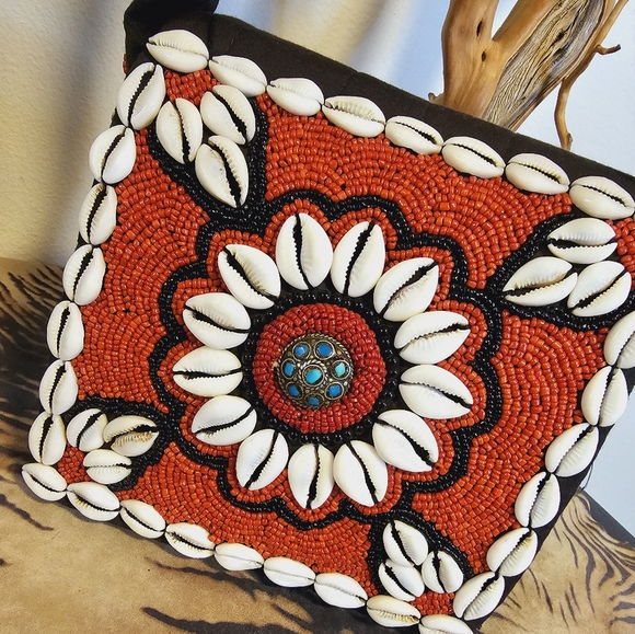 GHANA Handmade Cowrie Shell Red Beaded Canvas Handbag Vintage - Picture 5 of 5